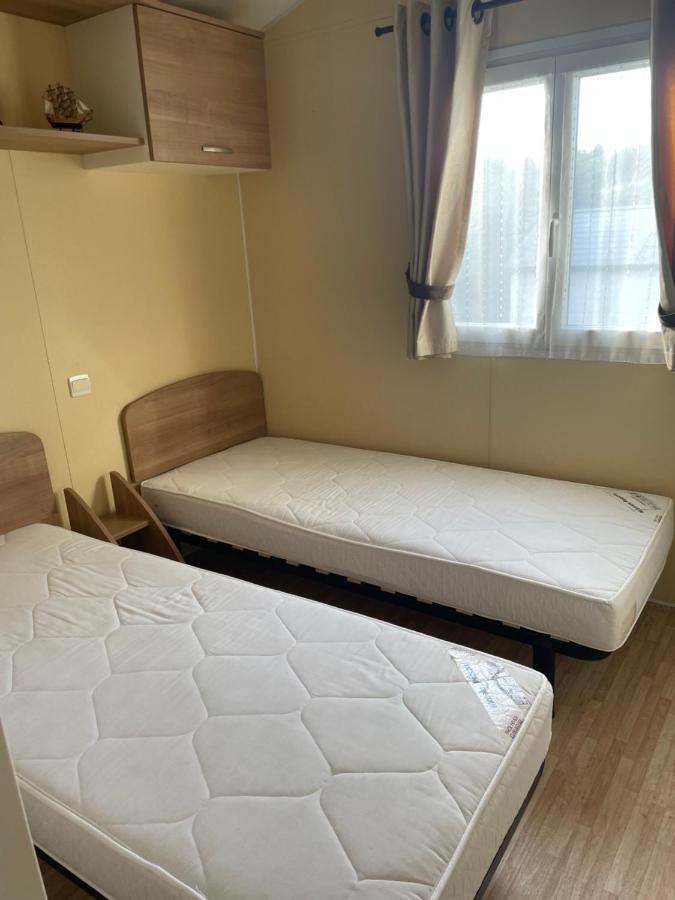 Mobil Home Parfait Etat Sur Camping Arvert Εξωτερικό φωτογραφία