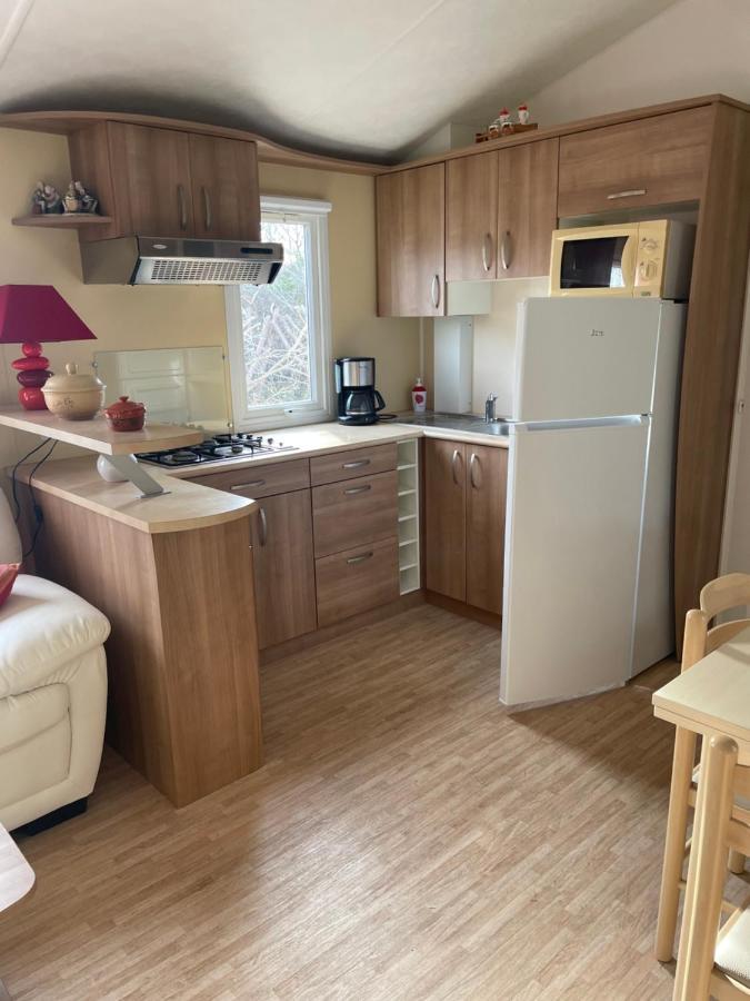 Mobil Home Parfait Etat Sur Camping Arvert Εξωτερικό φωτογραφία
